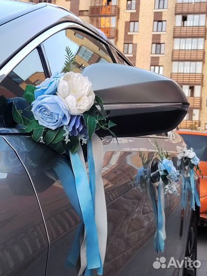 Украшение машины на свадьбу