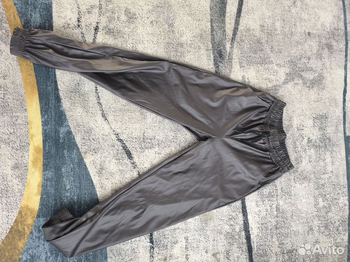 Кожаные брюки