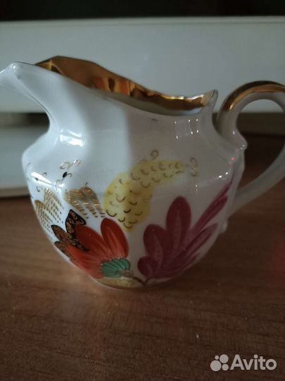 Молочник и чайник Вербилки