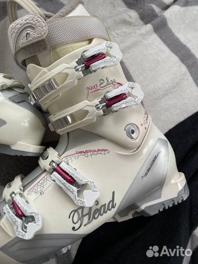 Горнолыжные ботинки 26-26.5 Head женские