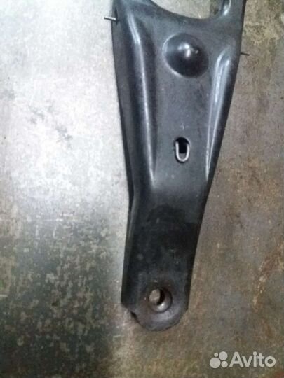 Вилка сцепления mazda 626 ge 2.0d