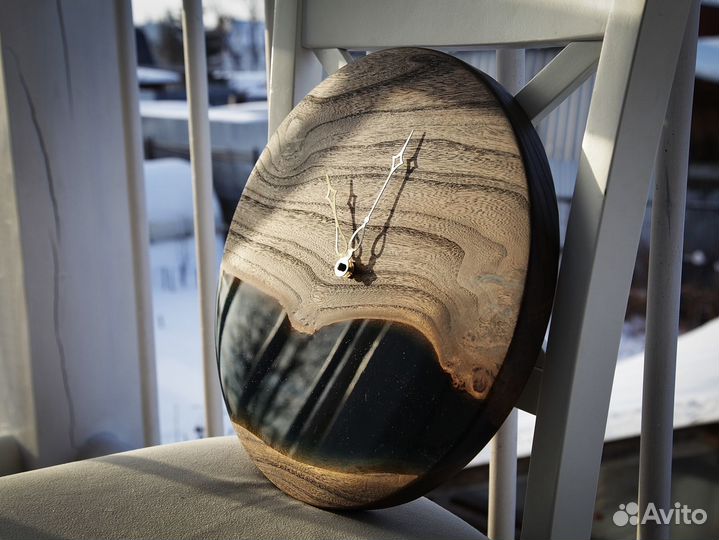 Часы из дерева, часы из массива