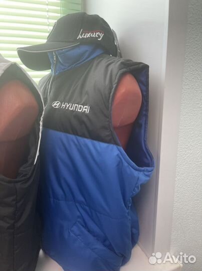 Жилетка Renault безрукавка