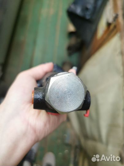 Цилиндр тормозной главный М 2141