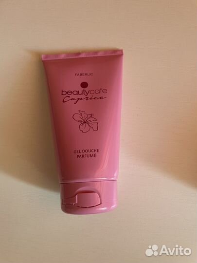 Парфюмированные гели для душа faberlic