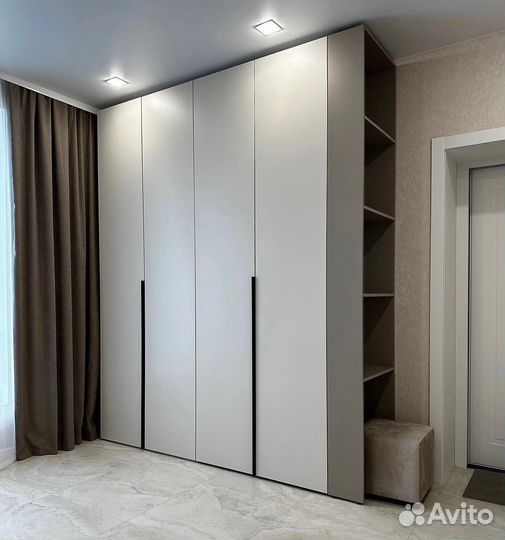 Шкаф распашной на заказ