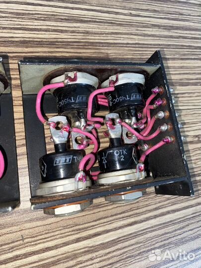 Тиристор высокочастотный тч50С-8-374