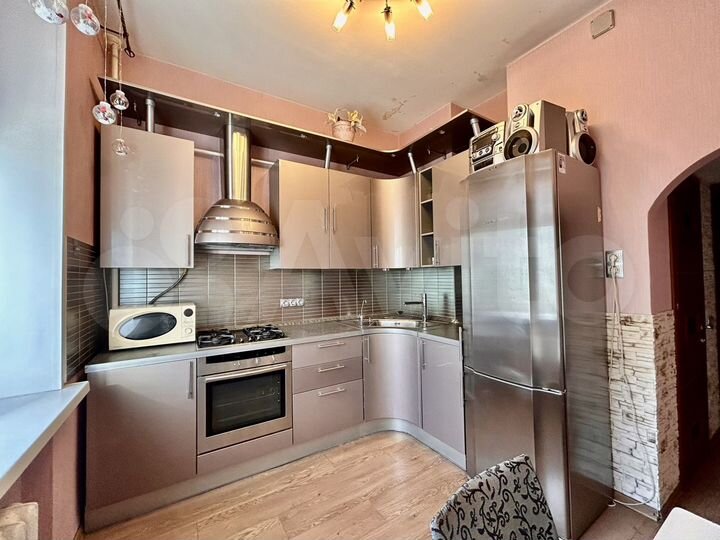 2-к. квартира, 60 м², 4/7 эт.