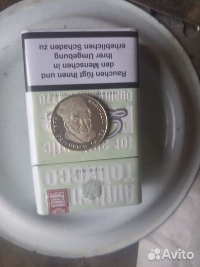 Иностранные серебряная монета