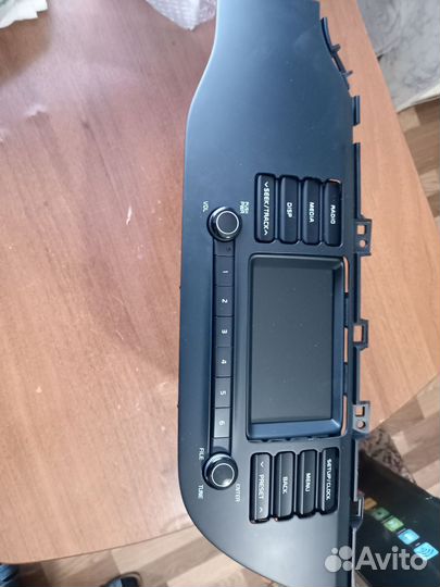 Штатная магнитола на kia rio 4