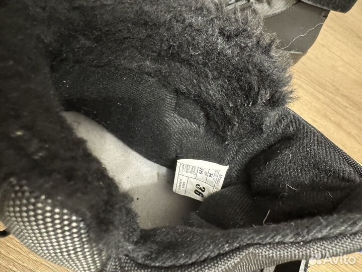 Лыжные ботинки