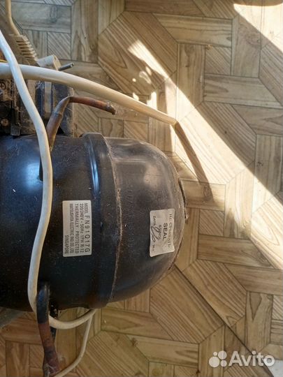 Компрессор для двух-камерного холодильника Стинол