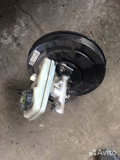 Вакуумный усилитель тормозов Renault Megane 2