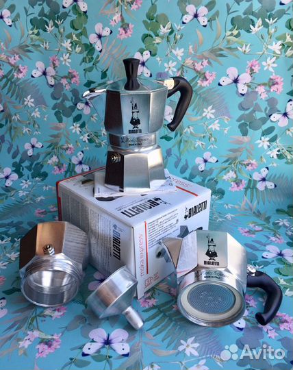 Кофеварка гейзерная Bialetti Moka Express 3 cup