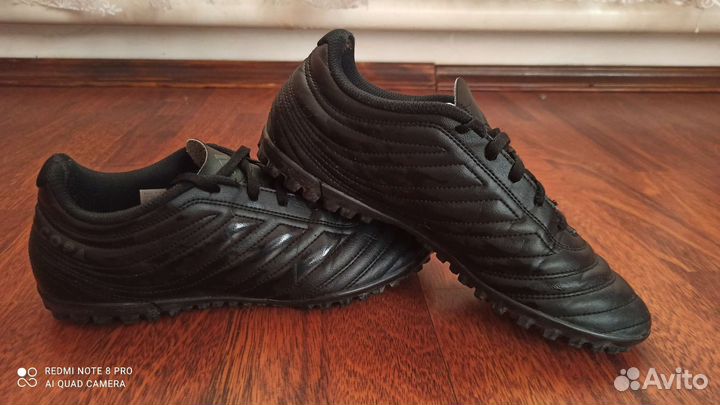 Футбольные бутсы adidas copa
