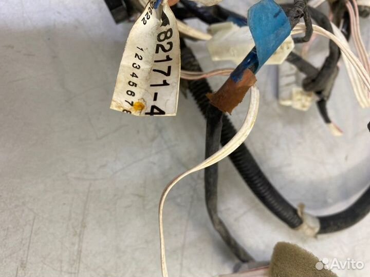 Проводка потолка Toyota Rav4 ACA30 1AZ-FE 2010