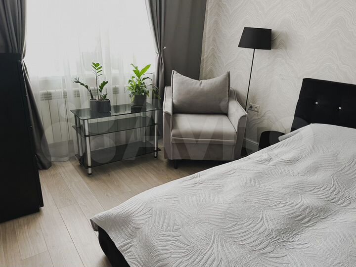 2-к. квартира, 57 м², 2/4 эт.