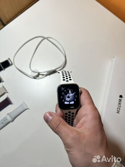 Часы apple watch se 44mm