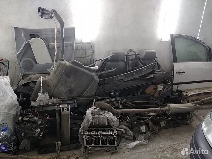 Продам детали на Фольксваген Кадди