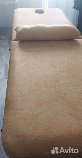 Кушетка с регулировкой высоты