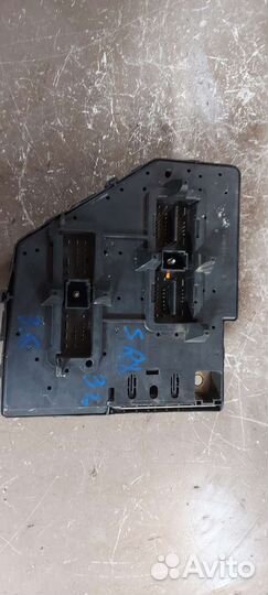 Блок предохранителей на Cadillac SRX