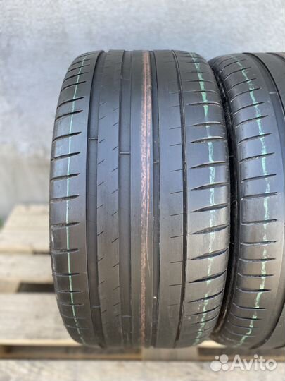 Michelin Pilot Sport 4 255/35 R19 96Y