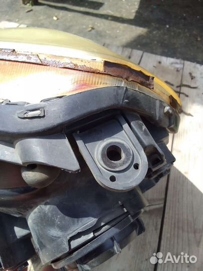 Фара hyundai tucson 1