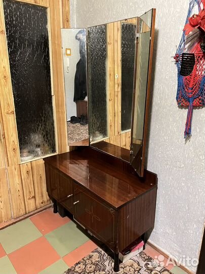 Трюмо с зеркалом СССР