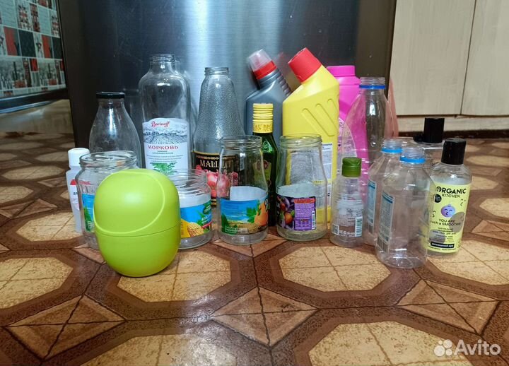 Бутылки банки вëдра органайзеры крышки опрыскивате