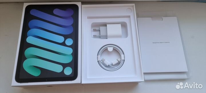 Коробка и комплект от iPad6 mini (новое, оригинал)