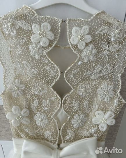 Платье нарядное