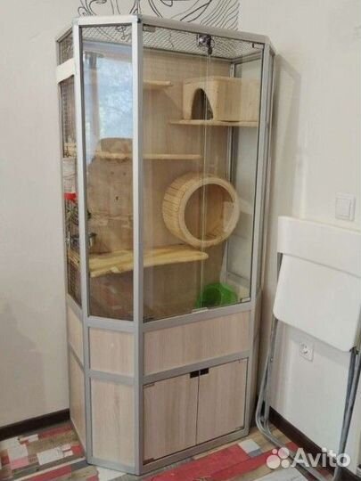 Витрина для шиншилл бу