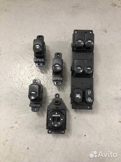 Кнопки стеклоподъемников hyundai solaris