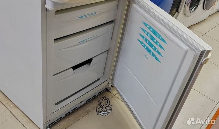 Холодильник Stinol RF 345A.088