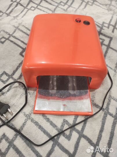 Уф лампа для ногтей