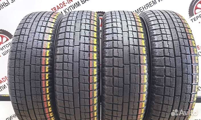 Toyo Winter Tranpath MK4a 215/60 R16 93P