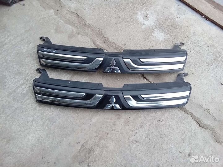 Mitsubishi outlander 3