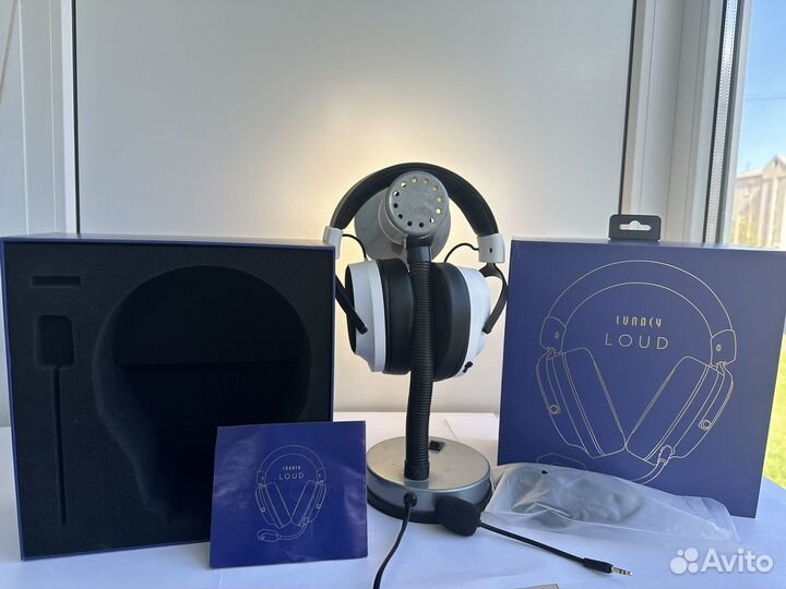 Беспроводные наушники Lunacy Loud