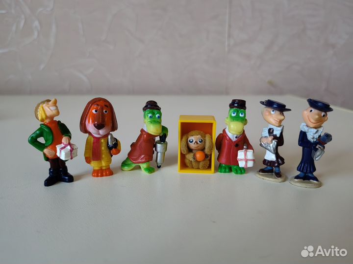 Игрушки из киндер сюрприза