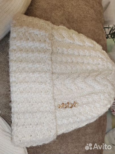 Шапка женская вязаная