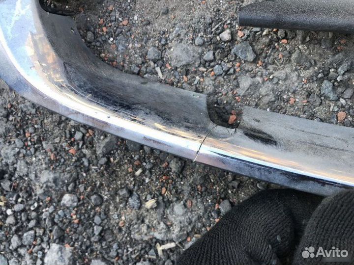 Решетка радиатора Volvo Xc70