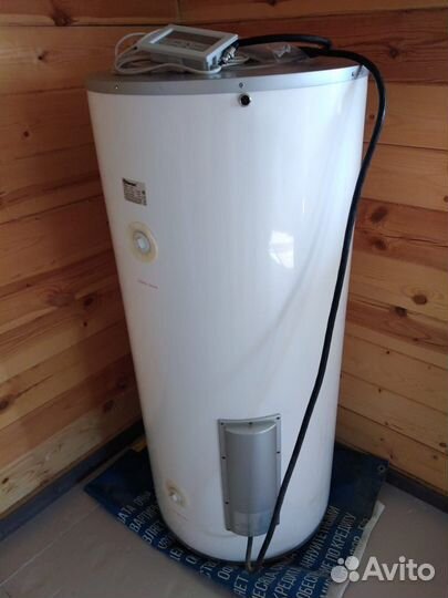 Продам титан 200л новый