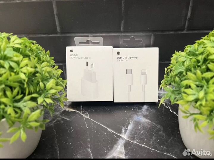 Зарядка на iPhone 20w (блок+кабель)