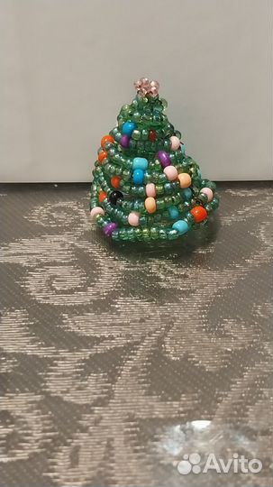 Елка из бисера