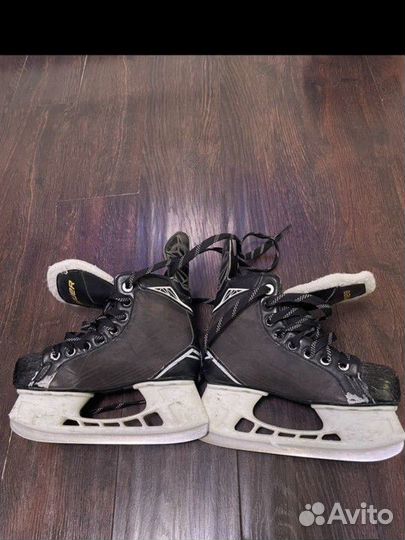 Хоккейные коньки bauer 33 размер