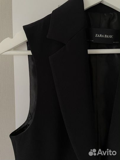 S (42-44) Zara Basic Жилет женский