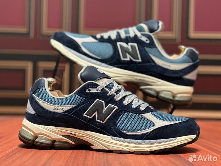 Кроссовки New Balance 2002R