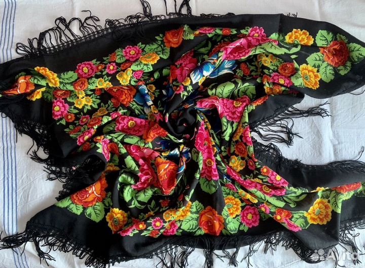 Павловопосадский платок СССР большой с бахромой