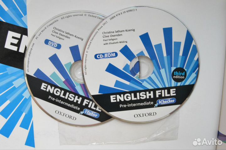 English File pre-intermediate Учебник + тетрадь