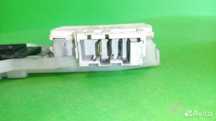 Замок люка убл DL-LC indesit